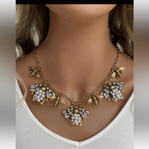 Gold Bee and Imitation Pearl Vintage Style Charm Necklace